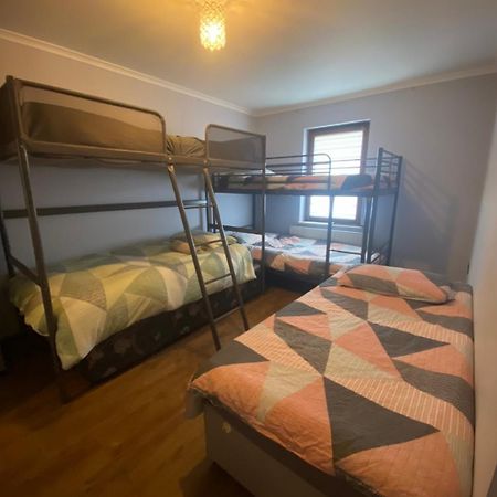 Dublin Airport Big Rooms With Bathroom Outside Room - Kitchen Only 7 Days Reservation エクステリア 写真