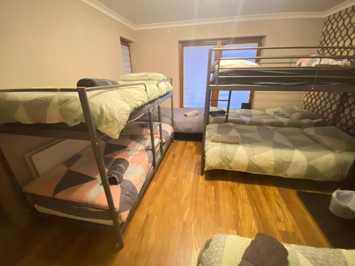 Dublin Airport Big Rooms With Bathroom Outside Room - Kitchen Only 7 Days Reservation エクステリア 写真