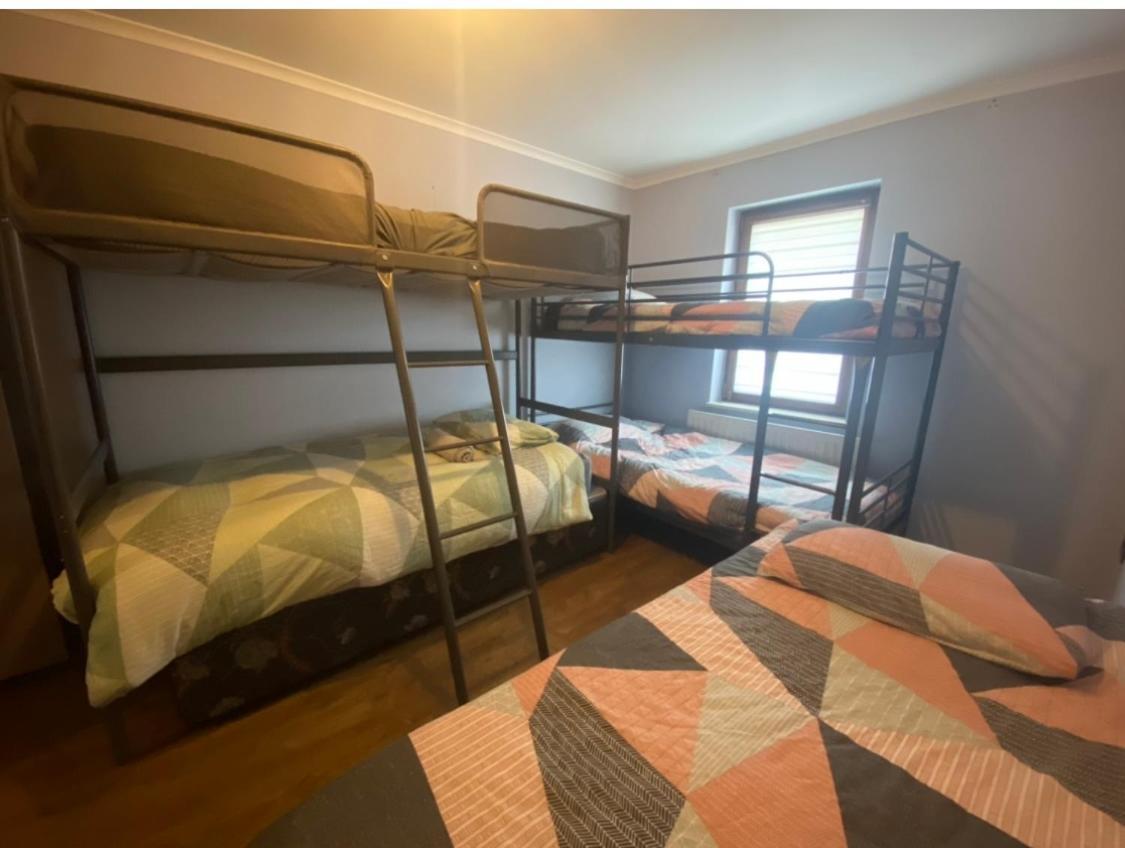 Dublin Airport Big Rooms With Bathroom Outside Room - Kitchen Only 7 Days Reservation エクステリア 写真