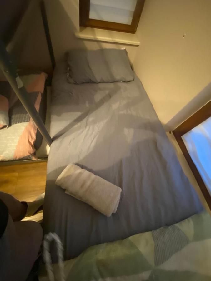 Dublin Airport Big Rooms With Bathroom Outside Room - Kitchen Only 7 Days Reservation エクステリア 写真