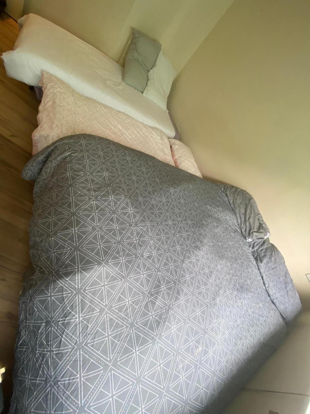Dublin Airport Big Rooms With Bathroom Outside Room - Kitchen Only 7 Days Reservation エクステリア 写真