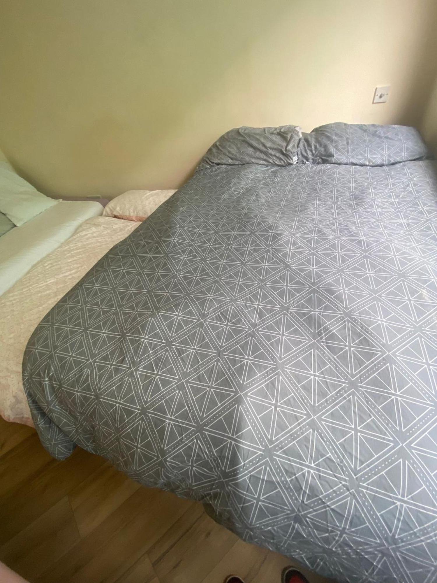 Dublin Airport Big Rooms With Bathroom Outside Room - Kitchen Only 7 Days Reservation エクステリア 写真